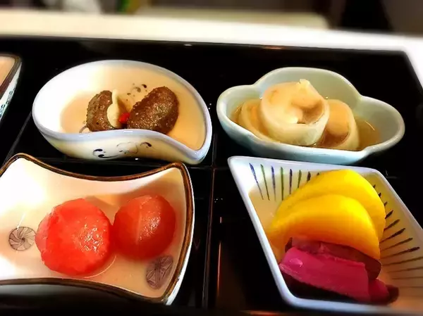 「【ビジネスクラス搭乗記】エミレーツ航空のビジネスクラスに乗ってみた」の画像