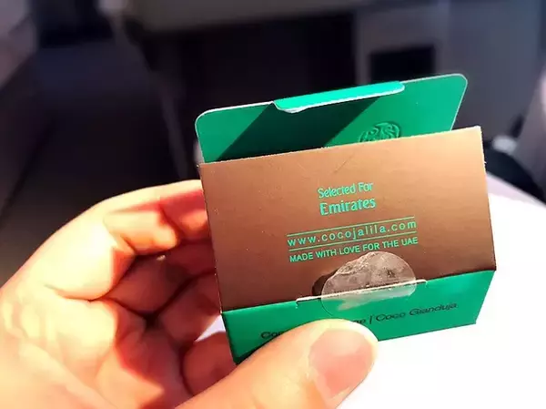 「【ビジネスクラス搭乗記】エミレーツ航空のビジネスクラスに乗ってみた」の画像