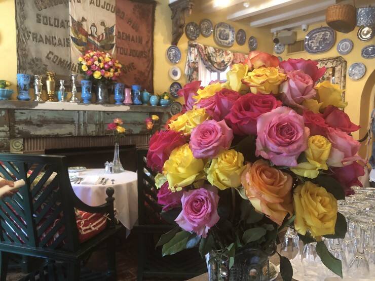 ビバヒルのセレブ御用達！ビバリーヒルズにあるアメリカン・レストラン「ジ・アイビー（The Ivy）」