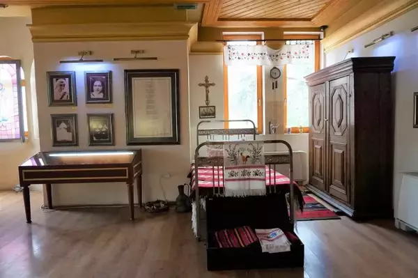 「実はマザー・テレサの出身地、マケドニア・スコピエの「マザー・テレサ記念館」に行ってみた」の画像