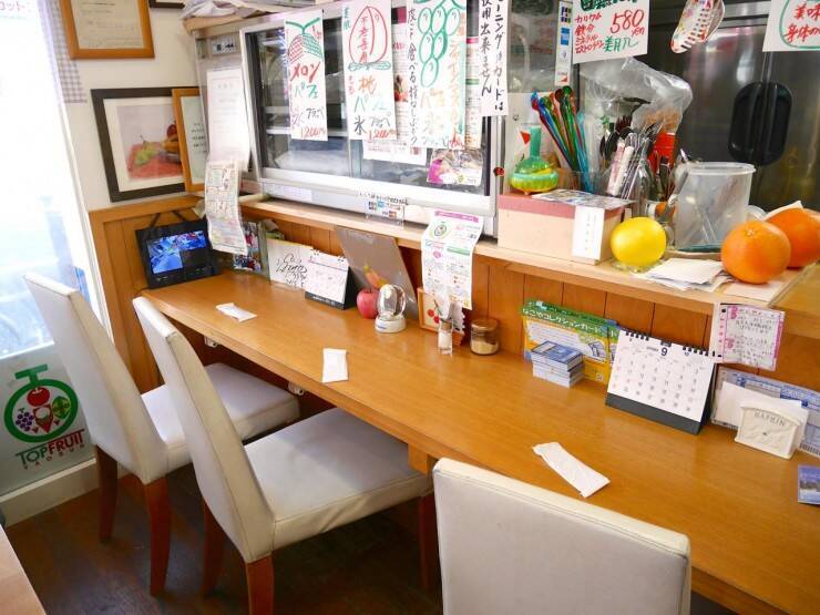 フレッシュジュースにフルーツ盛り盛りのモーニングが付いてくる！名古屋市瑞穂区「トップフルーツ八百文」