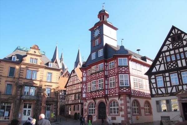 カラフルな木組みと数々の伝説 ドイツの町 ヘッペンハイムで伝説の世界に迷い込んでみよう 18年8月10日 エキサイトニュース