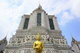 「タイ・バンコクの三大寺院の1つ！白く生まれ変わったフォトジェニックなワット・アルン」の画像3
