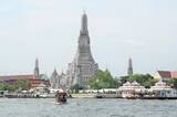「タイ・バンコクの三大寺院の1つ！白く生まれ変わったフォトジェニックなワット・アルン」の画像4