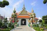 「タイ・バンコクの三大寺院の1つ！白く生まれ変わったフォトジェニックなワット・アルン」の画像5