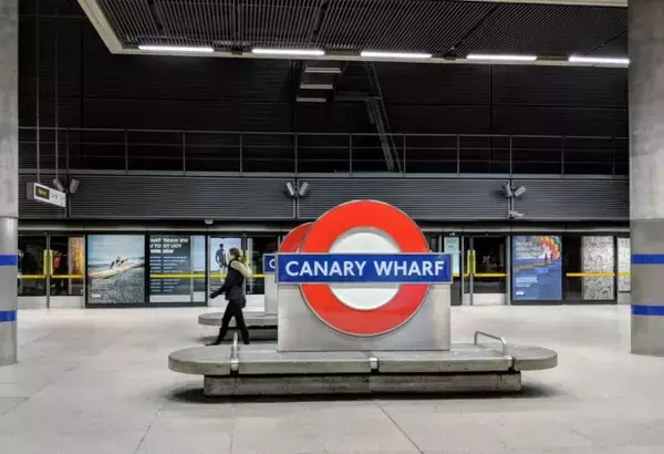 「カッコ良過ぎて思わず見とれる…クールなロンドン地下鉄駅4選」の画像