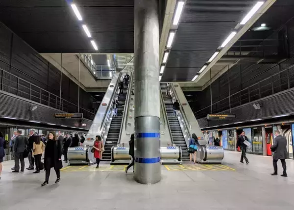 「カッコ良過ぎて思わず見とれる…クールなロンドン地下鉄駅4選」の画像