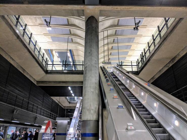 カッコ良過ぎて思わず見とれる…クールなロンドン地下鉄駅4選
