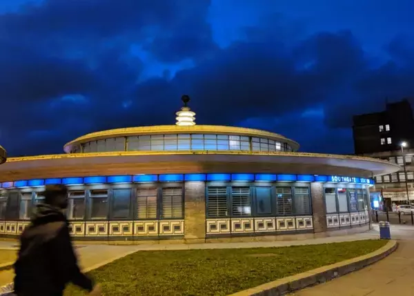 「カッコ良過ぎて思わず見とれる…クールなロンドン地下鉄駅4選」の画像