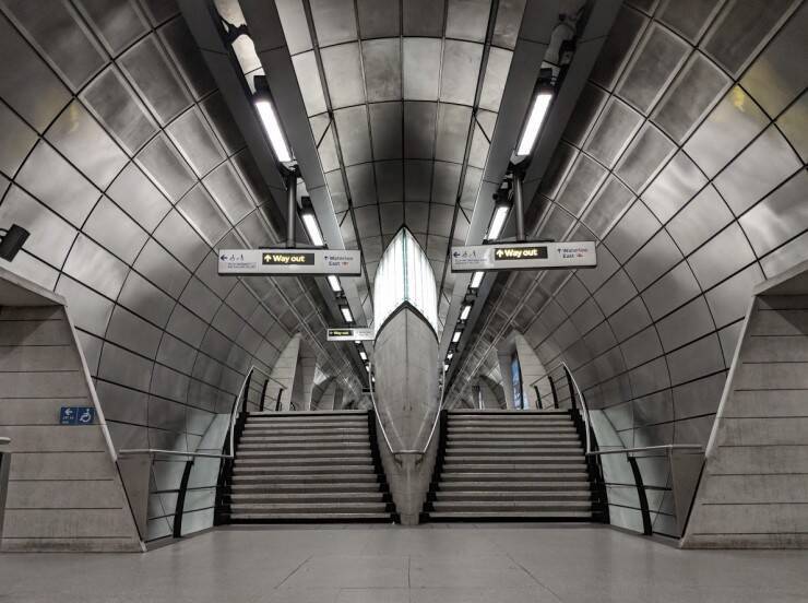 カッコ良過ぎて思わず見とれる…クールなロンドン地下鉄駅4選