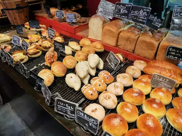 「食パンだけで10種類以上！名古屋市緑区南大高「ブーランジェリークラックマン」の手作りパンは子供から大人まで人気」の画像