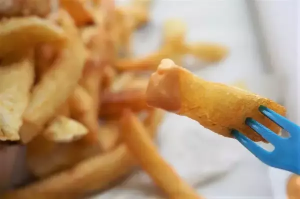 「フライドポテト発祥の地、ベルギーで本場の「フリッツ」を楽しもう」の画像