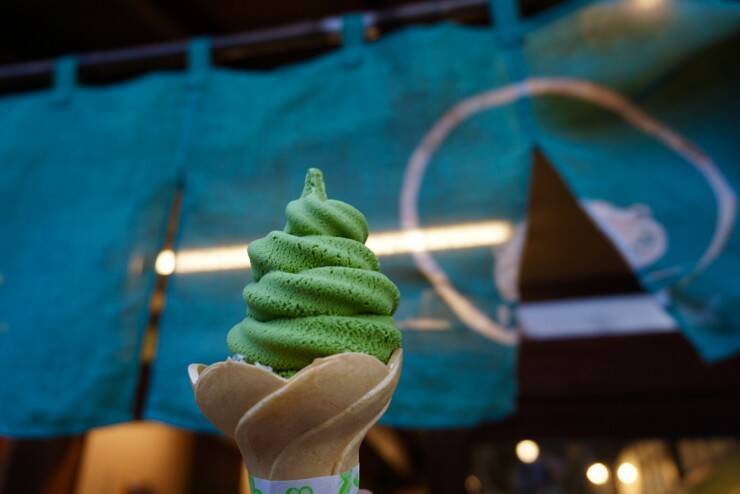 江戸の風情と食べ歩きグルメを堪能できる、蔵造りの街「川越」