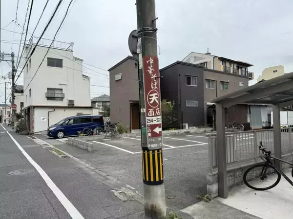 【日本麺紀行】岡山市内の住宅街にたたずむ老舗で味わう昔懐かしい中華そばとは？ / 岡山県岡山市北区・奉還町の「中華そば 丸天 西店」