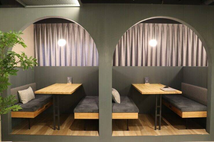 【名古屋】鉄道の世界観をまとうホテル「R Hotel Nagoya Station」が開業｜夜行列車のコンパートメントのような個室空間