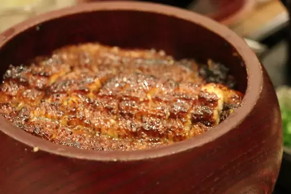 「カリッ、ふわっの肉厚なうなぎを堪能できる！ 名古屋の「うなぎ家 しば福や」」の画像