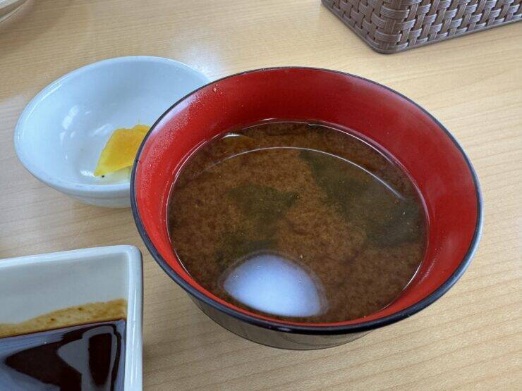【日本とんかつ紀行】岐阜が誇る昭和25年創業の老舗大衆食堂で味わう絶品みそかつとは？ / 岐阜県岐阜市松鴻町の「とんかつの松屋」