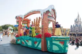 猛暑日ディズニー を快適に過ごす方法 元キャストにコツを聞いた 19年8月12日 エキサイトニュース