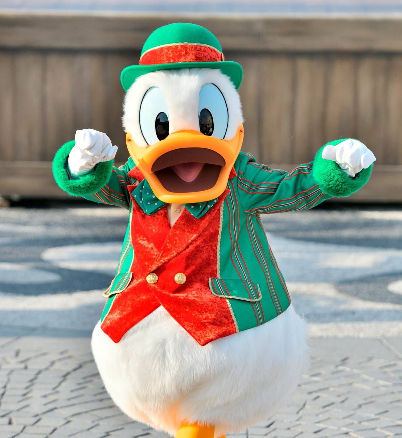 東京ディズニーランド シー クリスマス仕様のエンターテインメントとデコレーションで登場 年10月31日 エキサイトニュース