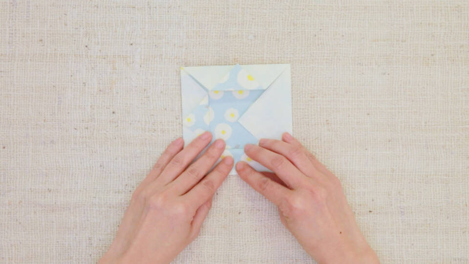 1分で作れる 折り紙でオトナかわいい小物入れ 19年2月25日 エキサイトニュース