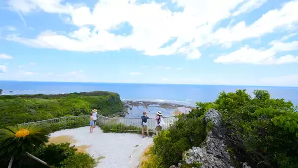訪れると願いが叶う!? 沖縄の自然に抱かれるパワースポット