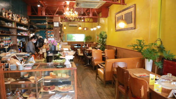 西のおしゃれカフェブームに火付け役 レトロな雰囲気が魅力の人気カフェ 18年4月19日 エキサイトニュース