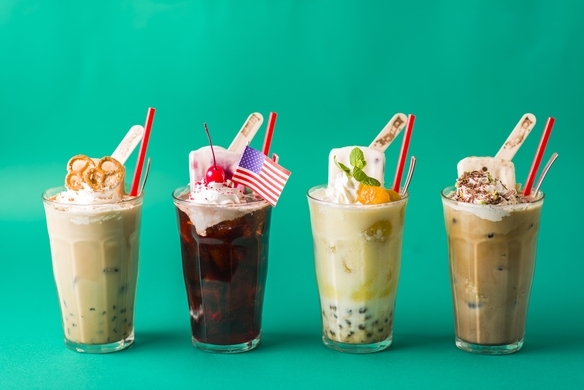 ニックが作ったアイスキャンディ風のドリンクも 作中に出てきたフードも食べられる ズートピア Oh My Cafeが全国3都市でオープン 21年3月31日 エキサイトニュース