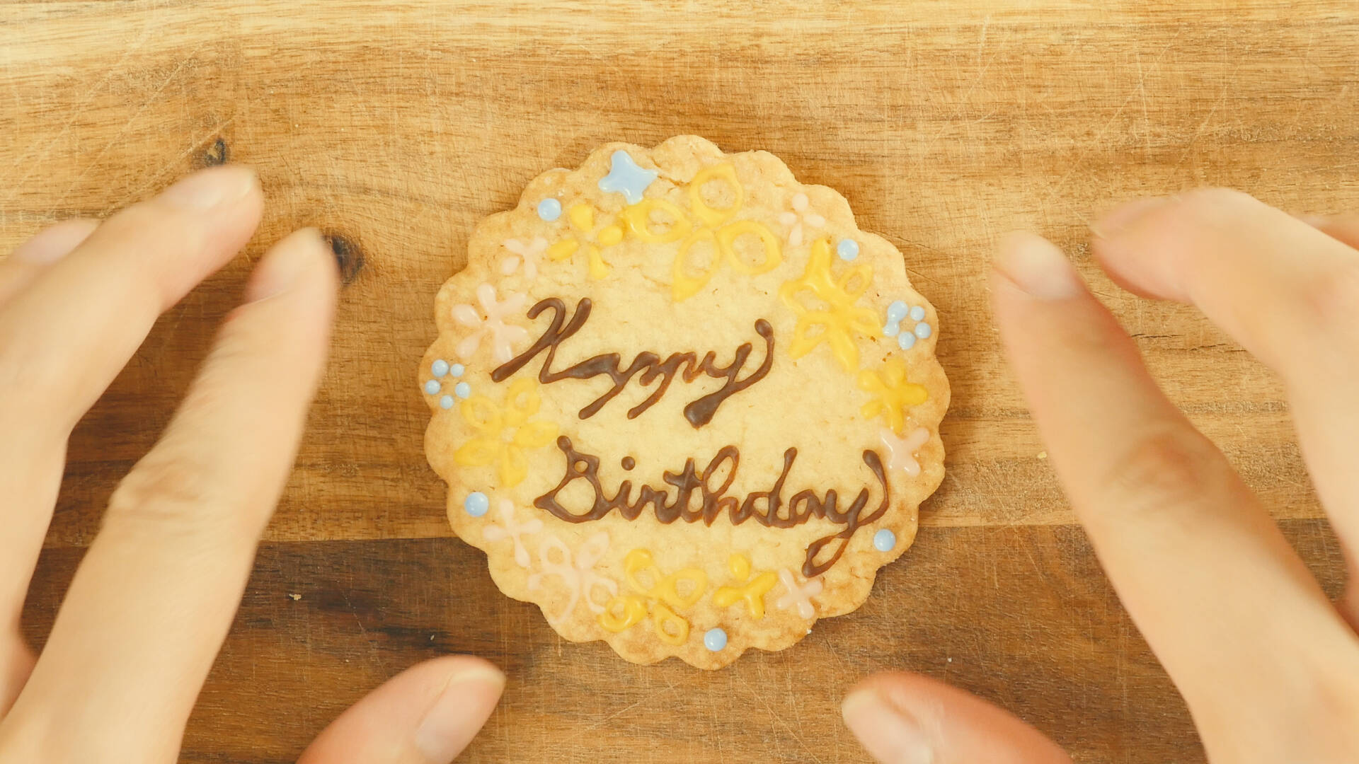 Happy Birthday 誕生日を祝うアイシングクッキー 17年11月日 エキサイトニュース