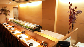 北海道の恵みを口いっぱいに。新鮮魚介が自慢の寿司屋