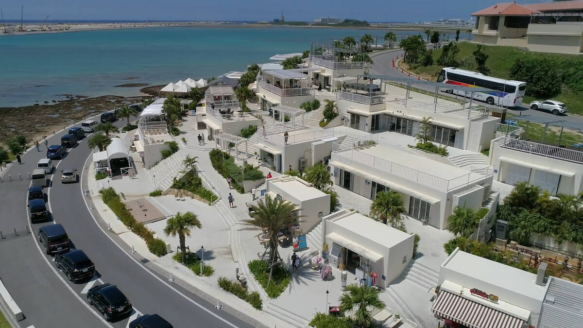 那覇空港から車で15分 白を基調とした癒しの商業施設 19年8月15日 エキサイトニュース 那覇空港から車で15分 白を基調とした癒しの商業施設 19年8月15日 エキサイトニュース