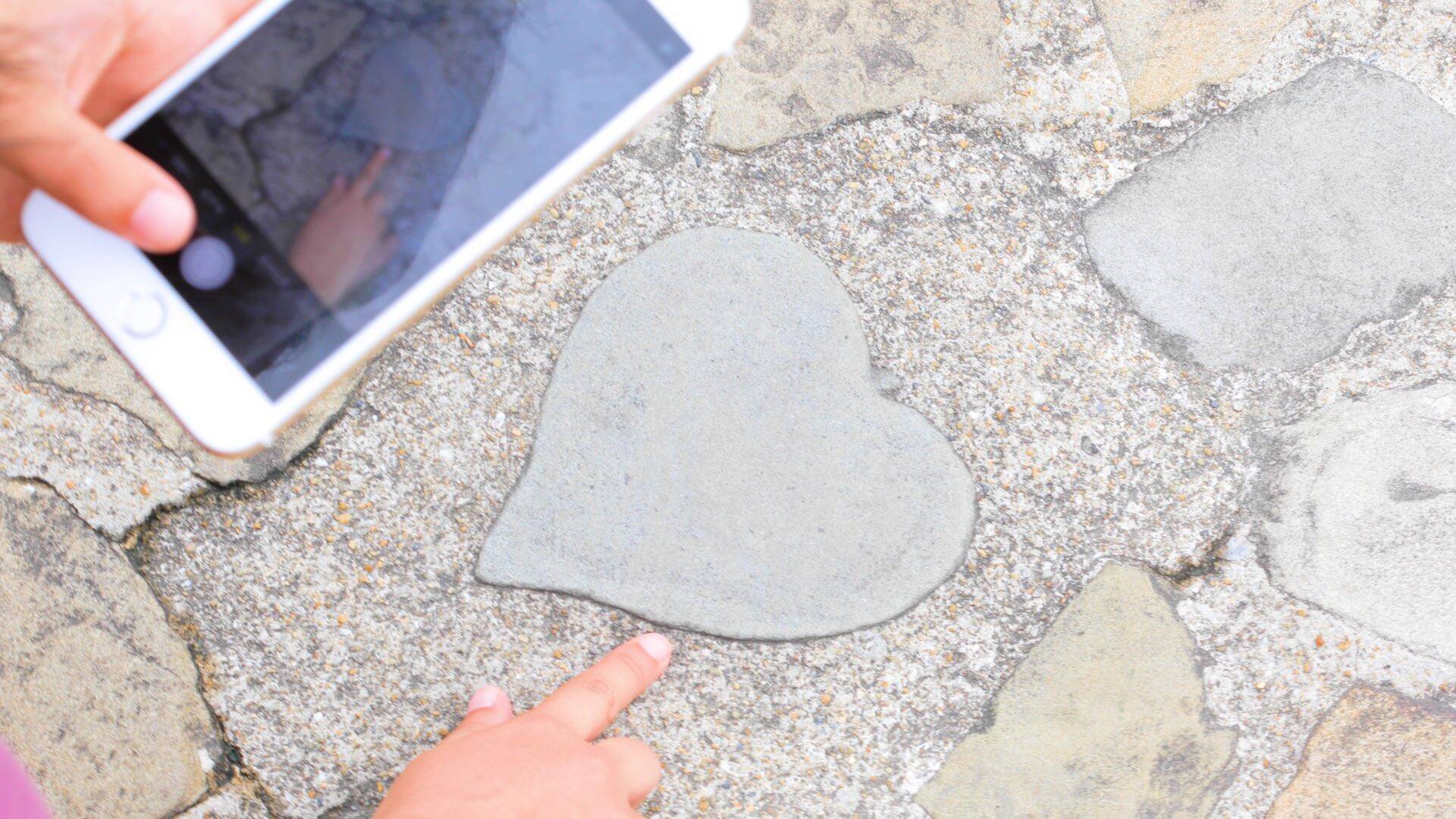 世界遺産で恋愛成就 恋を叶えるハートストーン伝説 19年9月14日 エキサイトニュース