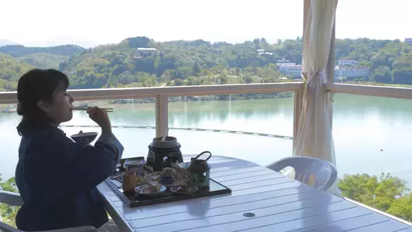「秋だけの贅沢。恵那峡の展望テラスで松茸づくしの贅沢ランチ」の画像