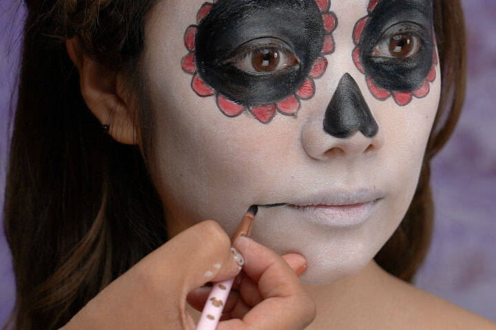 ハロウィンにぴったり かわいい スカルメイク 口元篇 18年10月9日 エキサイトニュース