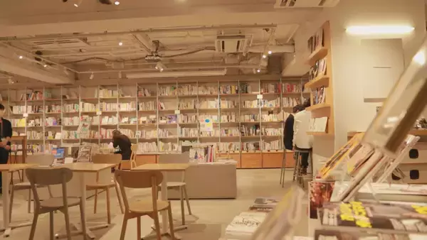 「渋谷に秘密の図書館♪1万冊の蔵書と本格コーヒーが飲める「BOOK LAB TOKYO」」の画像