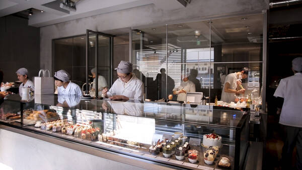 気分はパティシエ 憧れパティスリーで感性磨くスイーツづくり 17年12月28日 エキサイトニュース