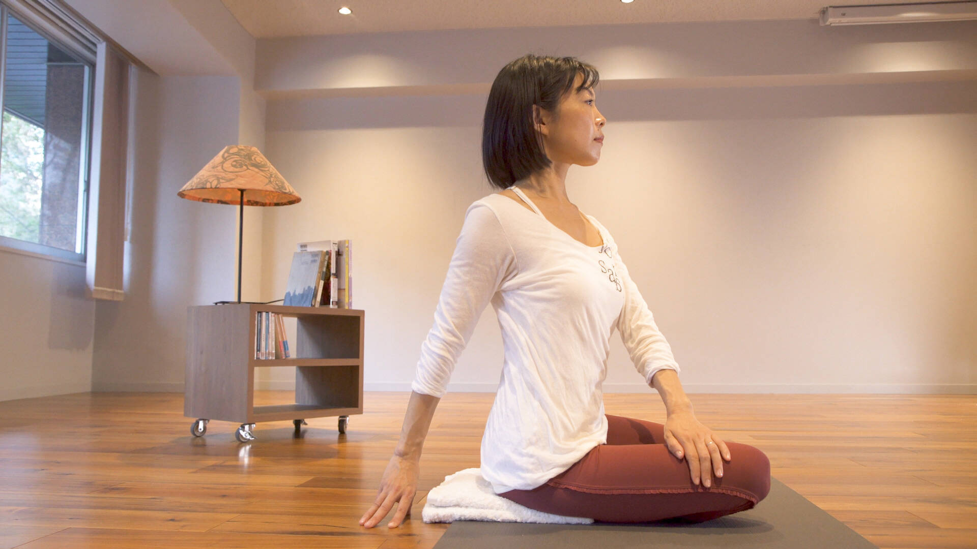 心と体をニュートラルにする 聖者バラドヴァージャのポーズ1 バラドヴァージャ アーサナ1 18年12月7日 エキサイトニュース 心と体をニュートラルにする 聖者バラドヴァージャのポーズ1 バラドヴァージャ アーサナ1 18年12月7日 エキサイトニュース