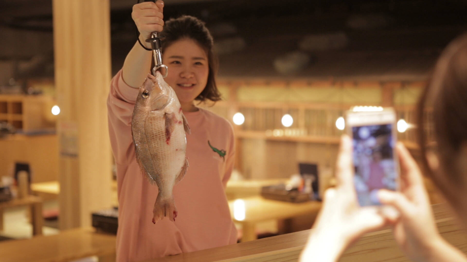 気分は漁師 大阪 ジャンボ釣船 つり吉 で釣った魚を堪能 18年12月17日 エキサイトニュース