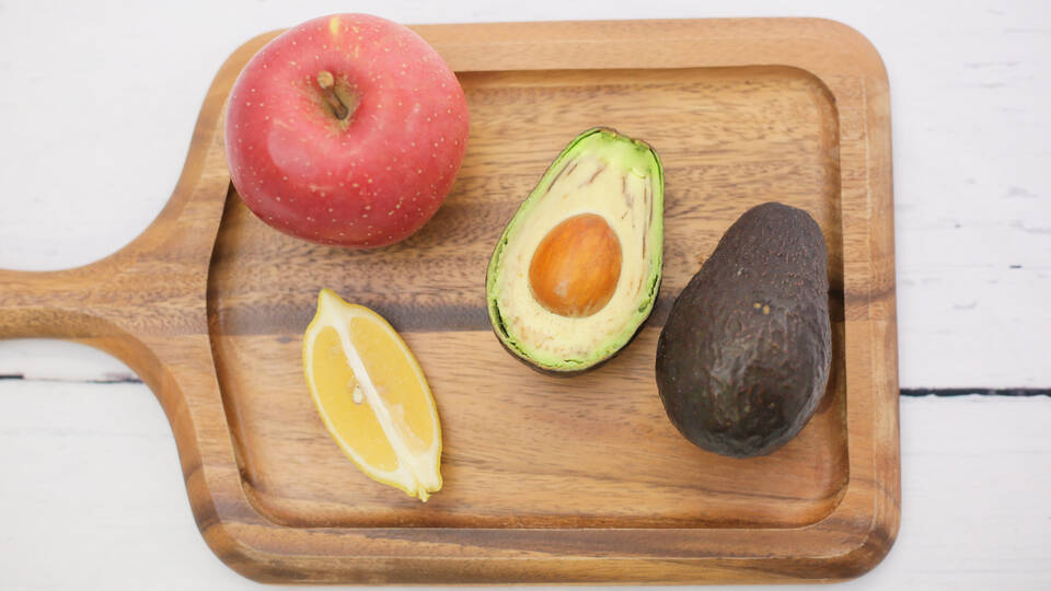 ミキサーに入れるだけ 肌荒れ改善 アボカドのなめらかスープ の作り方 18年6月7日 エキサイトニュース