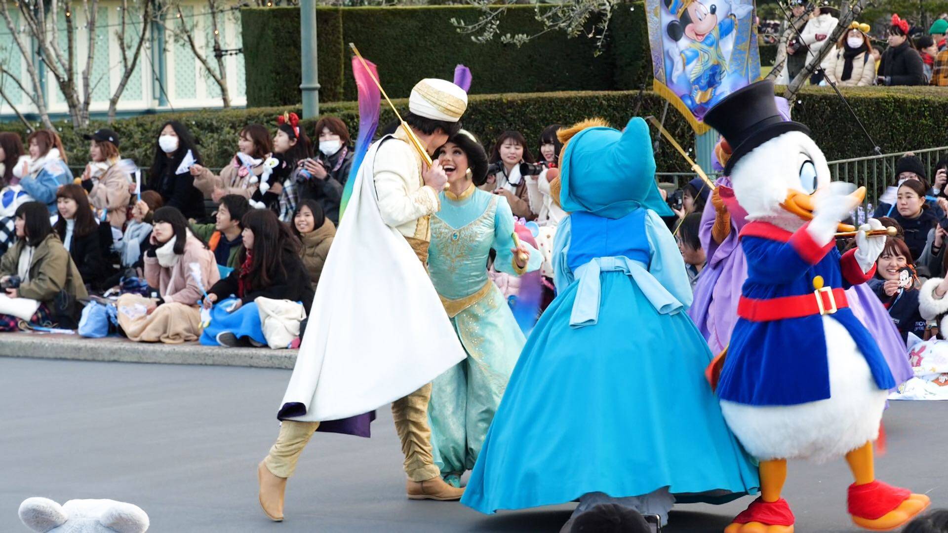 東京ディズニーランドのパレード ドリーミング アップ Spバージョン開始 19年3月13日 エキサイトニュース