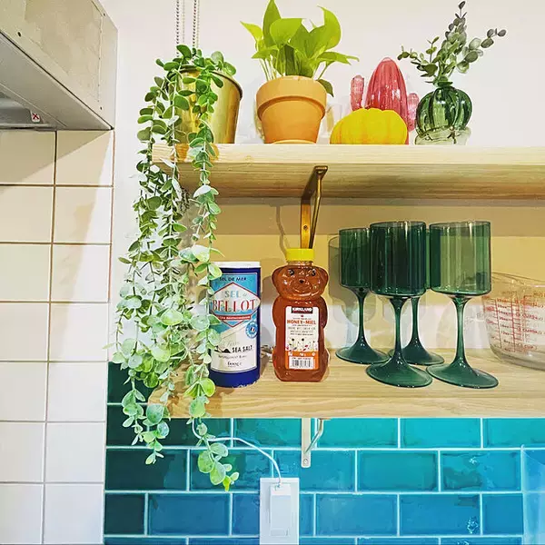 「「L字カウンターのある、好きを集めたカフェ風ナチュラルキッチン」 by singingmoonさん」の画像