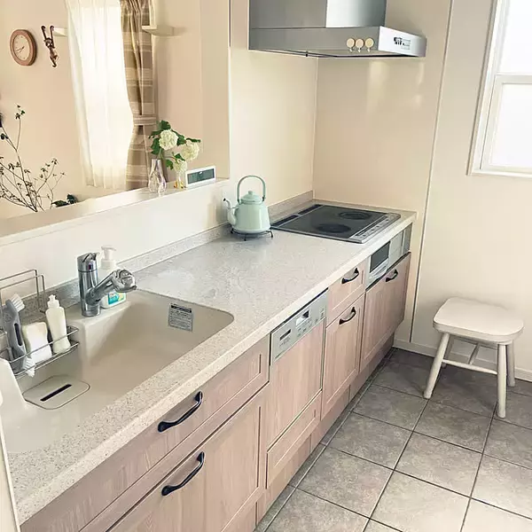 「シンクも洗面台も見せたくなる！水まわりがすっきり見えるコツ6選」の画像