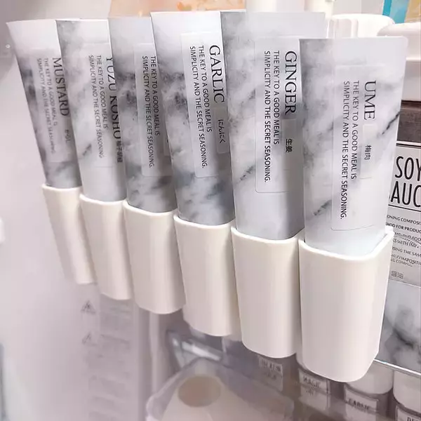 「シンプルで洗練されたインテリアを演出☆セリアでそろうホワイトアイテム」の画像