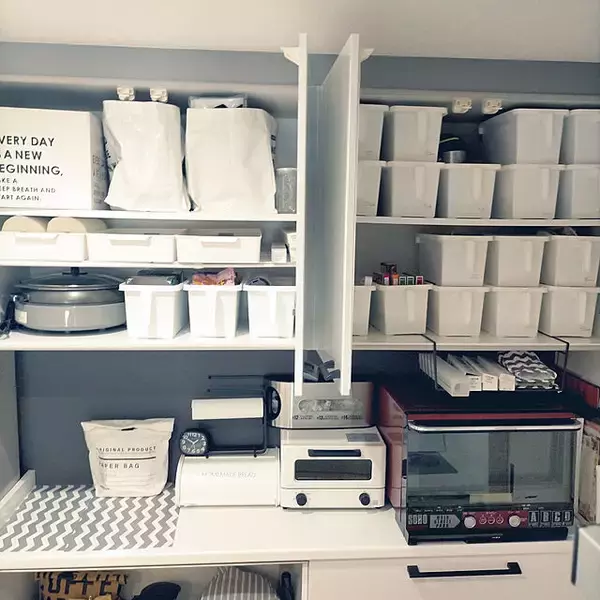 「シンプルで洗練されたインテリアを演出☆セリアでそろうホワイトアイテム」の画像