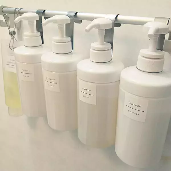 「シンプルで洗練されたインテリアを演出☆セリアでそろうホワイトアイテム」の画像