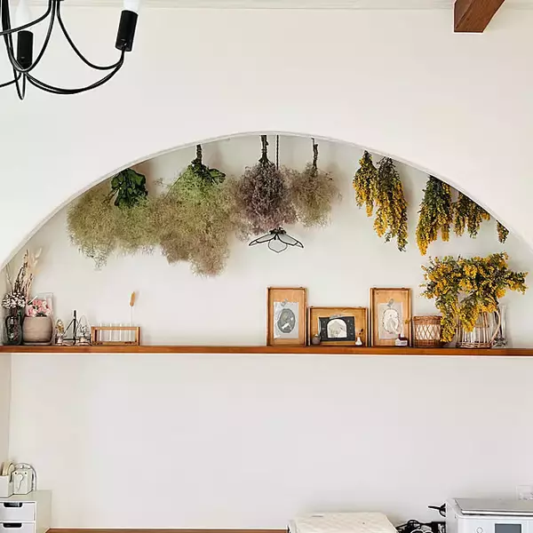 「お家の中でも外でも便利に使える♪暮らしを快適にするつっぱり棒活用法」の画像