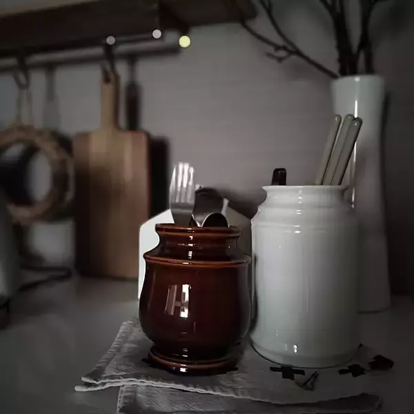 「すっきり整って使いやすい！キッチンでおすすめのカトラリー収納方法をご紹介」の画像