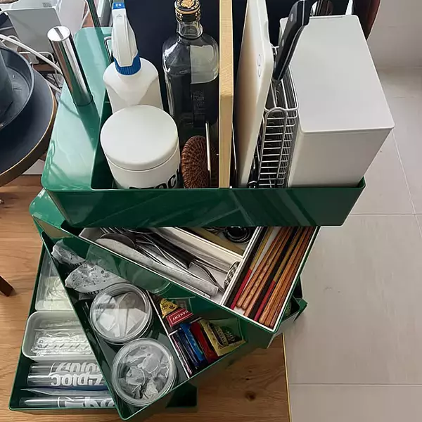「すっきり整って使いやすい！キッチンでおすすめのカトラリー収納方法をご紹介」の画像