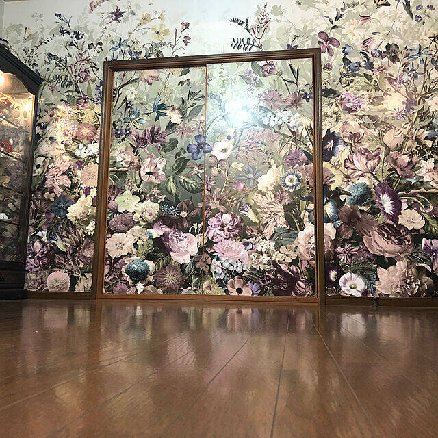 壁に彩りとアクセントをプラス☆柄ものの壁紙で楽しむインテリア