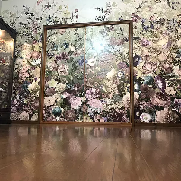 「壁に彩りとアクセントをプラス☆柄ものの壁紙で楽しむインテリア」の画像
