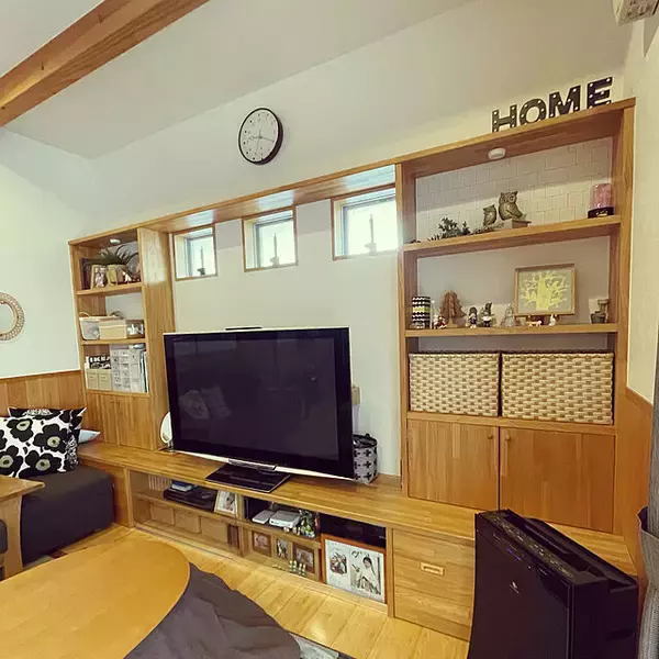 「私のこだわりが詰まってます♪造作で作った我が家のテレビボード」の画像